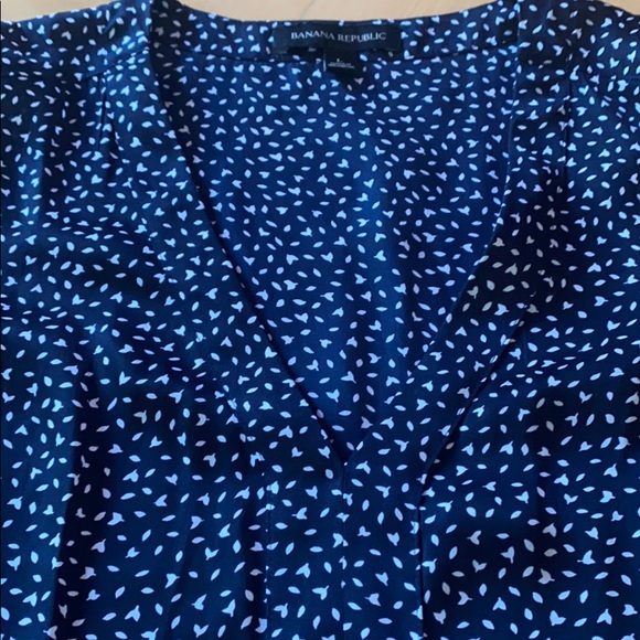 Banana republic polyester top - Picture 2 of 6